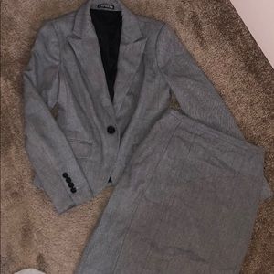 Express skirt suit light grey